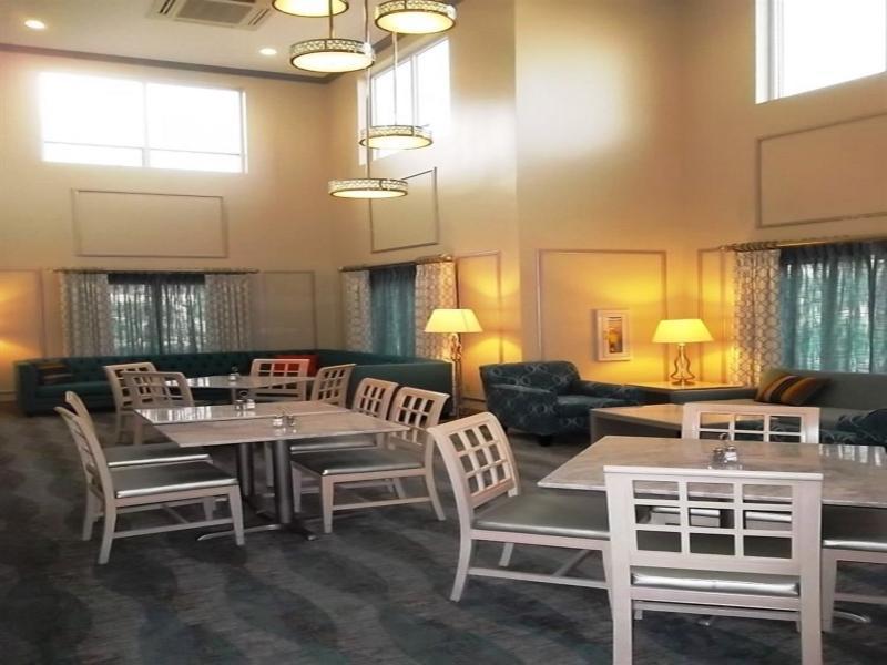 Holiday Inn Express & Suites Brookhaven By Ihg Extérieur photo