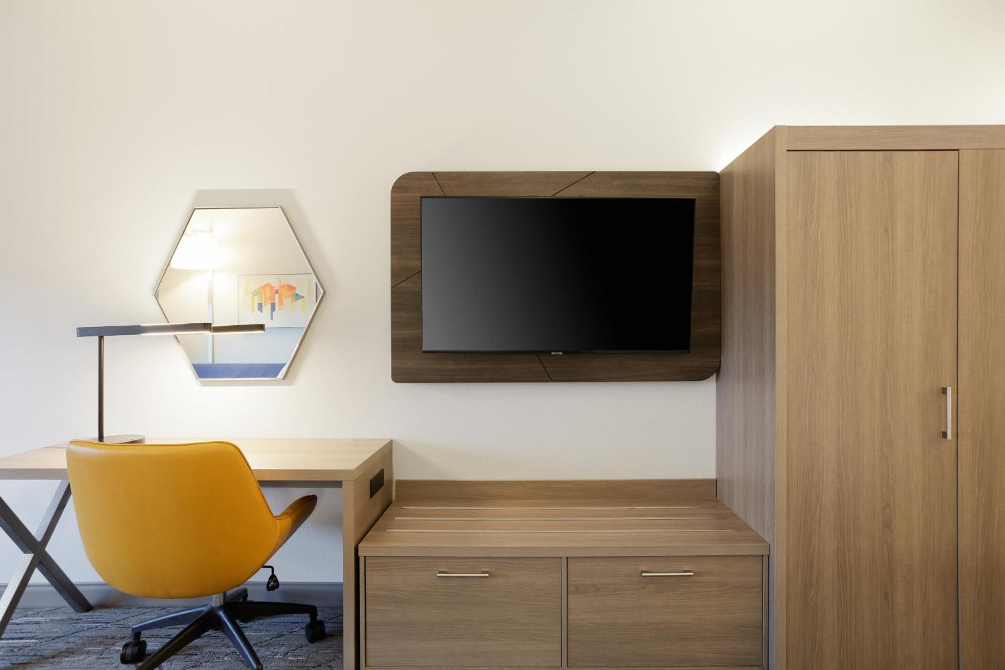 Holiday Inn Express & Suites Brookhaven By Ihg Extérieur photo