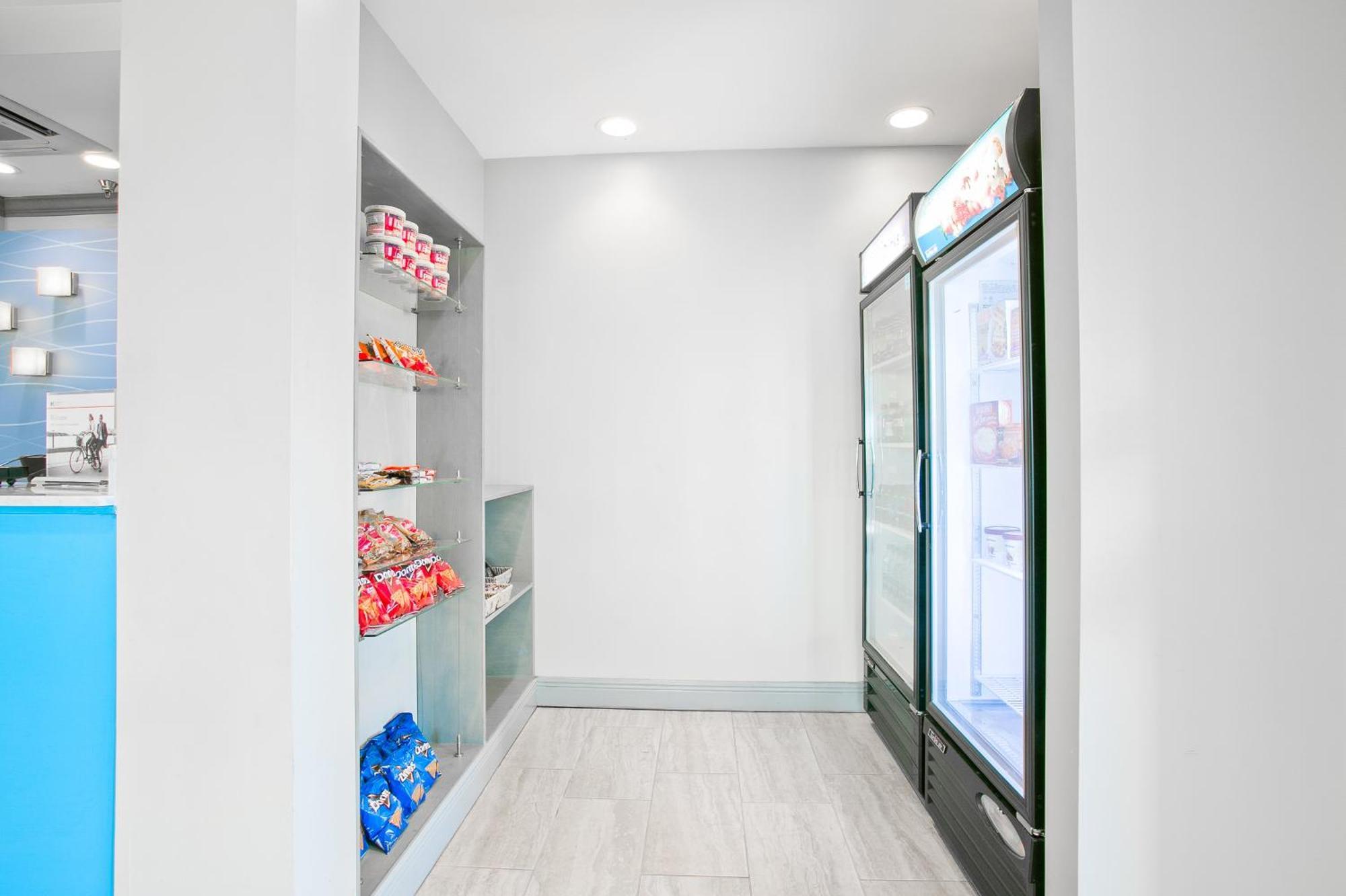 Holiday Inn Express & Suites Brookhaven By Ihg Extérieur photo